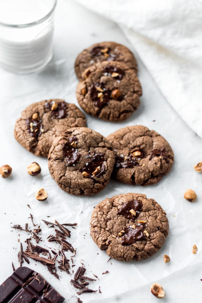 chocolate chip and hazelnut cookies