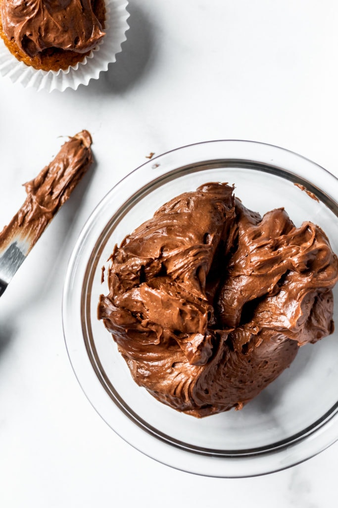 chocolate cream cheese frosting